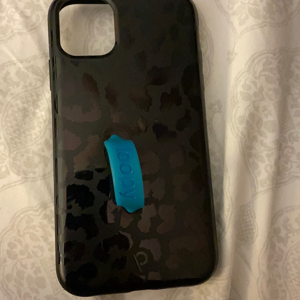 iPhone 11 loopy right handed case